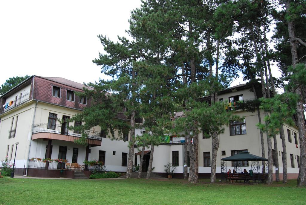 Hotel Stella Siofok Bagian luar foto